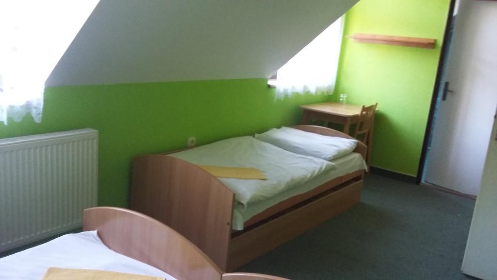 Chata Vo Vyhnanej Hotell Terchová Exteriör bild